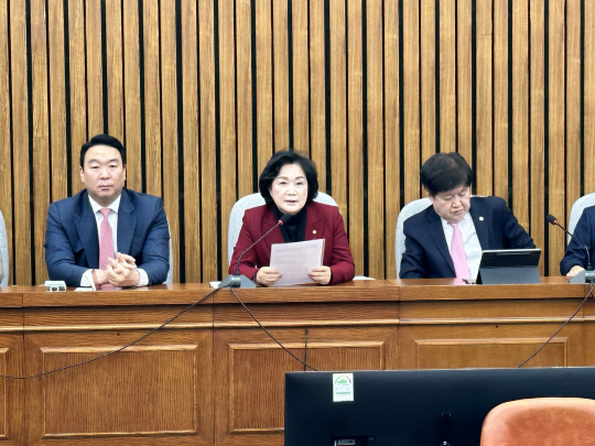 조명희 국민의힘 원내부대표가 26일 국회에서 열린 원내대책회의에서 발언하고 있다. 조명희실 제공